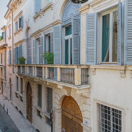 Corte Realdi - Palazzo Camozzini Verona Kültér fotó
