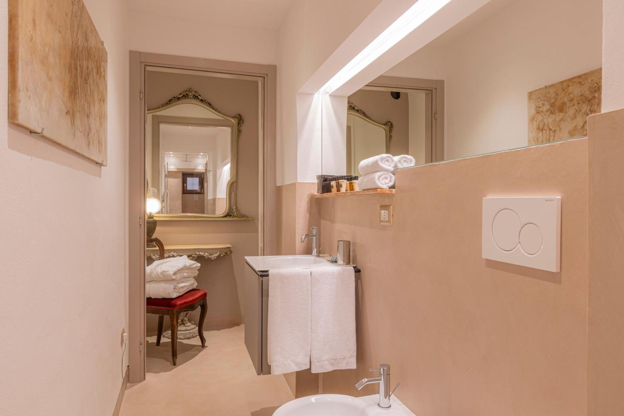Corte Realdi - Palazzo Camozzini Verona Szoba fotó