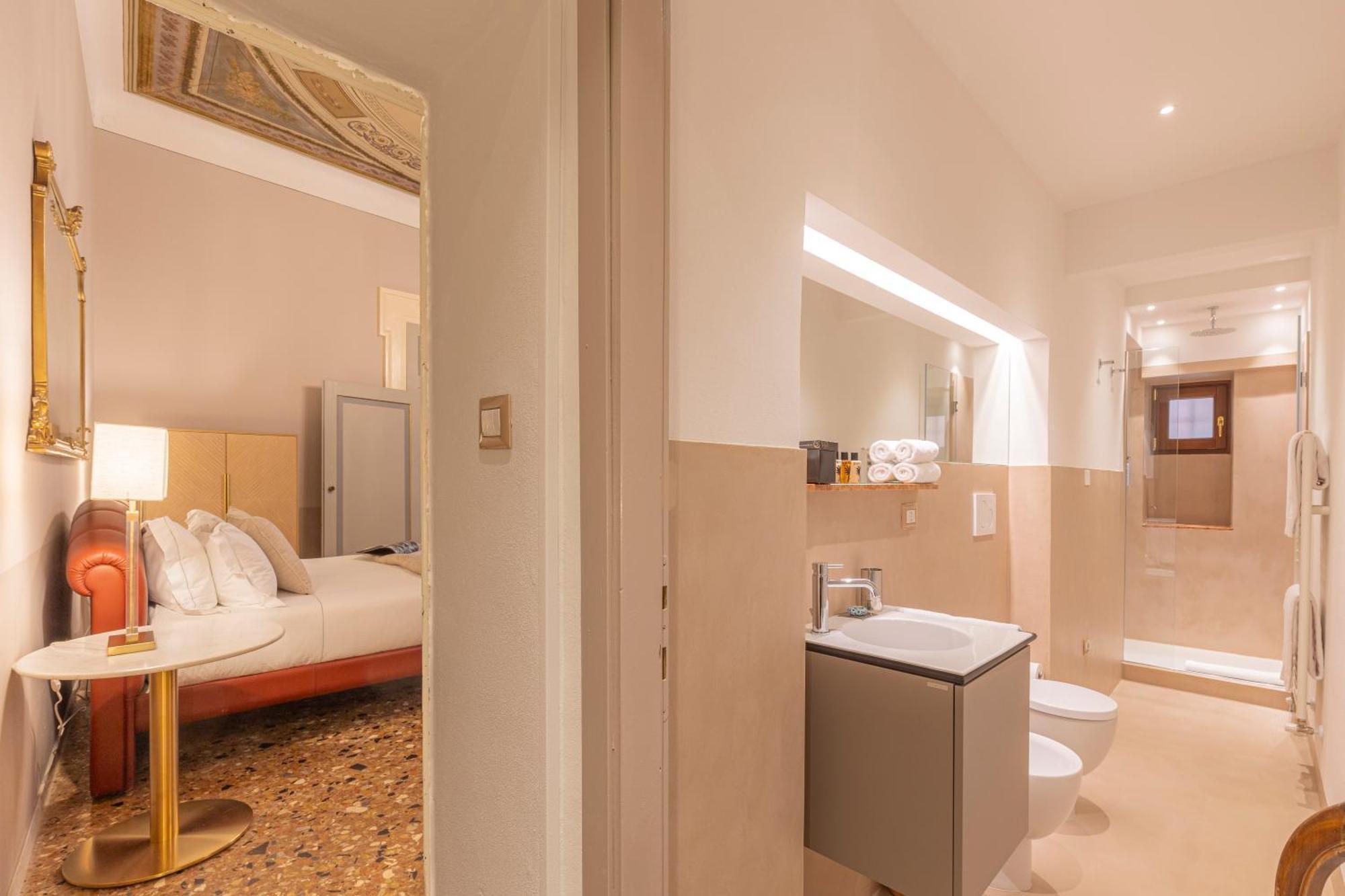 Corte Realdi - Palazzo Camozzini Verona Szoba fotó