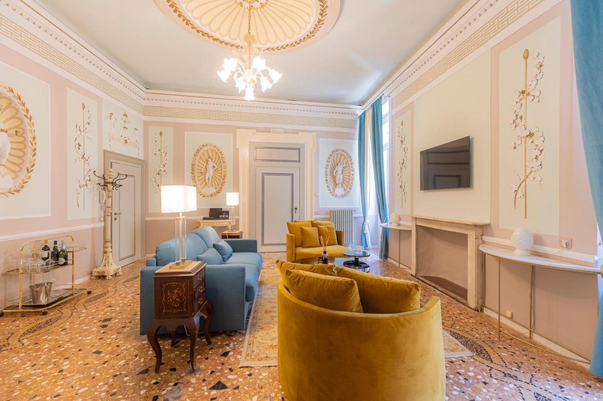 Corte Realdi - Palazzo Camozzini Verona Kültér fotó