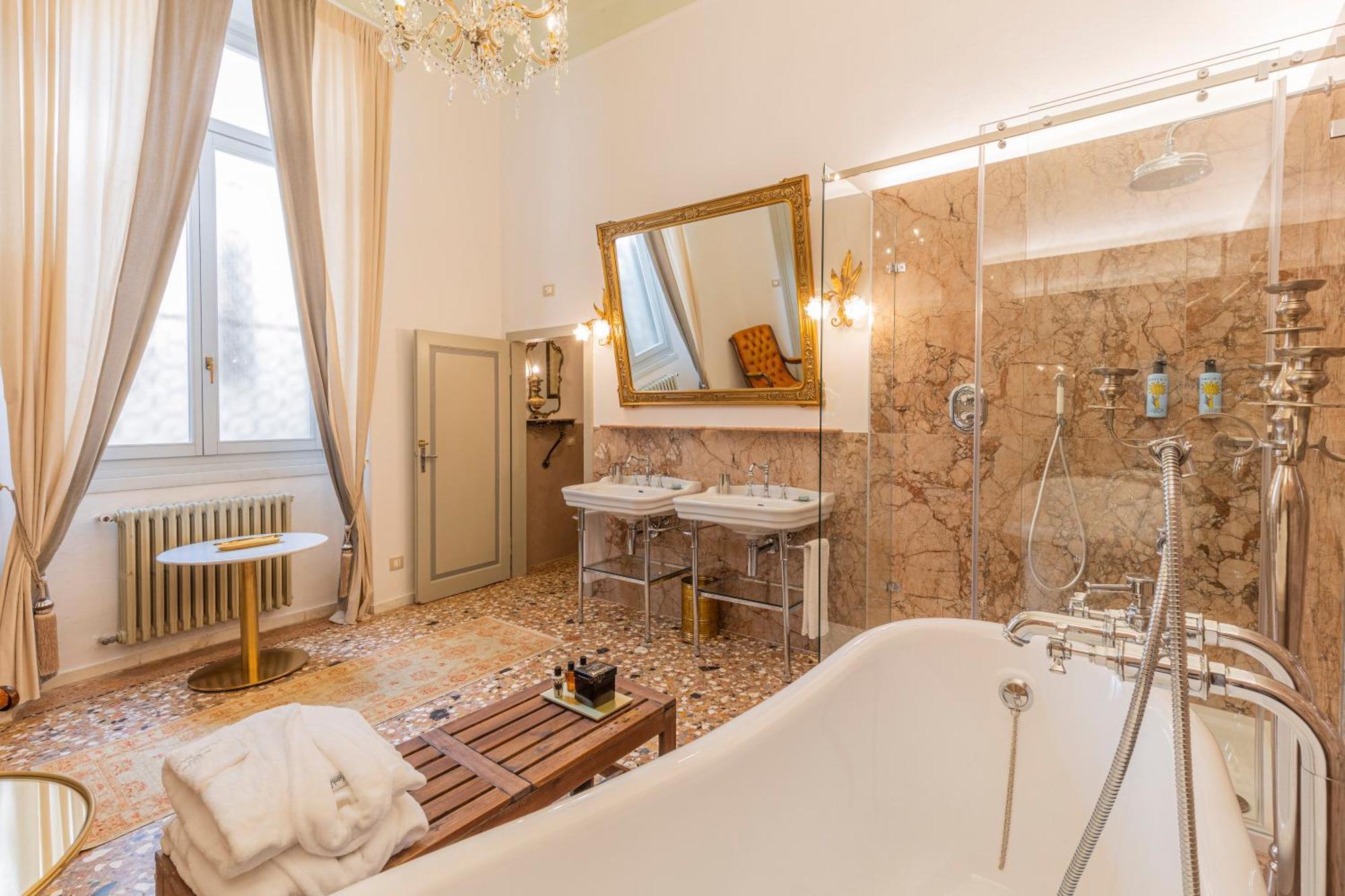 Corte Realdi - Palazzo Camozzini Verona Szoba fotó